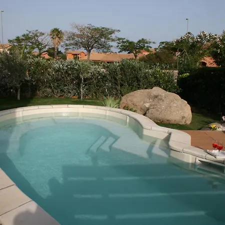 Rey Palma House 400 M Dal Mare Piscina Esclusiva Holiday home Costa Rei