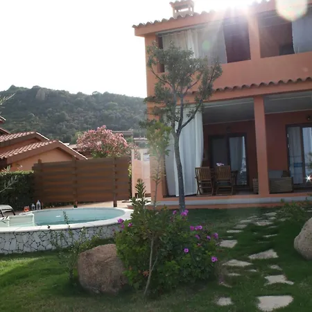 Rey Palma House 400 M Dal Mare Piscina Esclusiva Holiday home Costa Rei