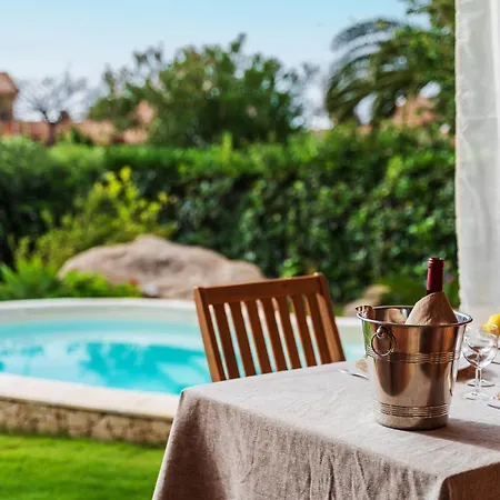 Rey Palma House 400 M Dal Mare Piscina Esclusiva * Costa Rei